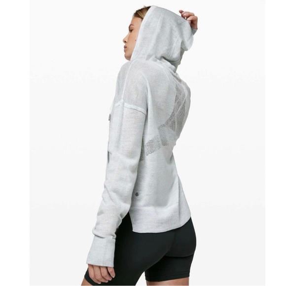 lululemon athletica Tops - Lululemon Linen Street To Shore Lightweight Hoodie Heathered Almost Blue 10